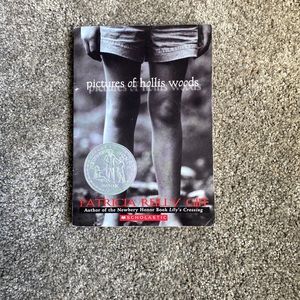 Pictures of Hollis Woods Book